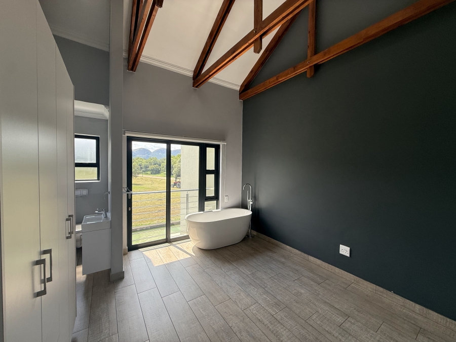 3 Bedroom Property for Sale in The Islands Estates North West